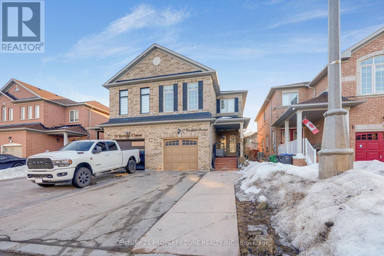 17 RIVERPLACE CRESCENT, Brampton (Bram East), Ontario, L6P2N2 — Photo 2