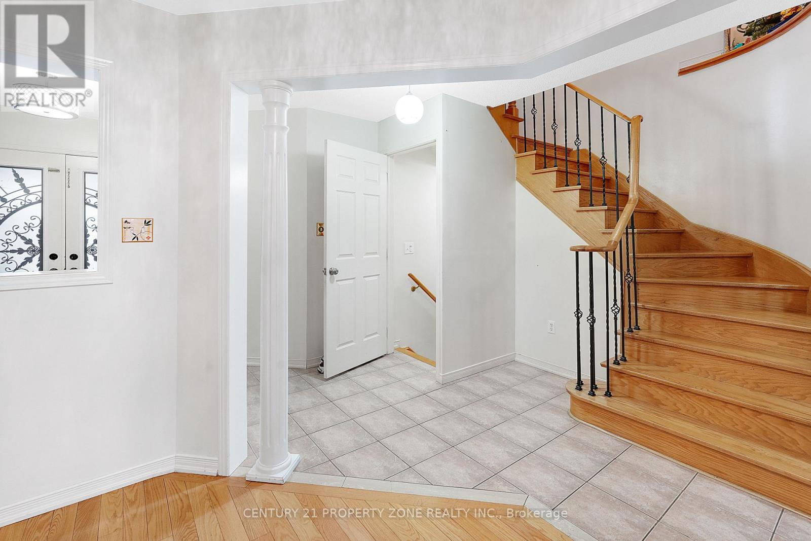 17 RIVERPLACE CRESCENT, Brampton (Bram East), Ontario, L6P2N2 — Photo 6