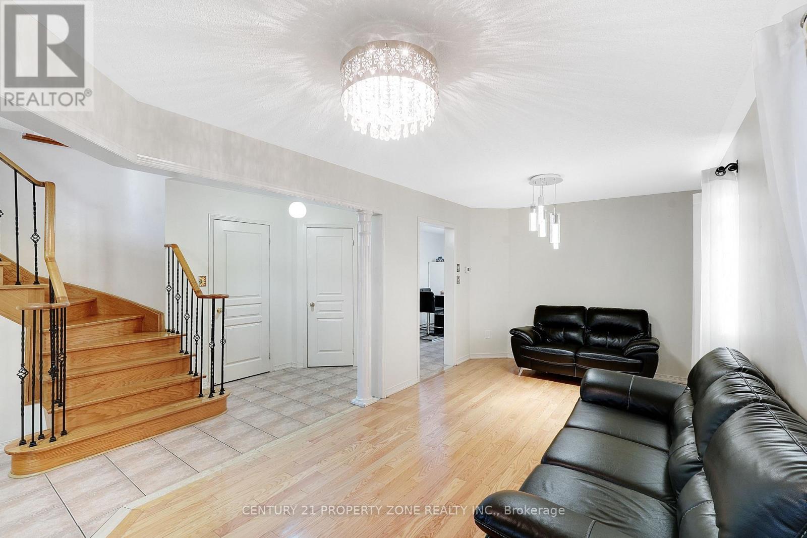 17 RIVERPLACE CRESCENT, Brampton (Bram East), Ontario, L6P2N2 — Photo 8