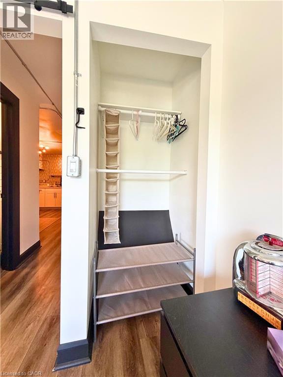 1129 MAIN Street E Unit# 1, Hamilton, Ontario, L8M1P2 — Photo 7