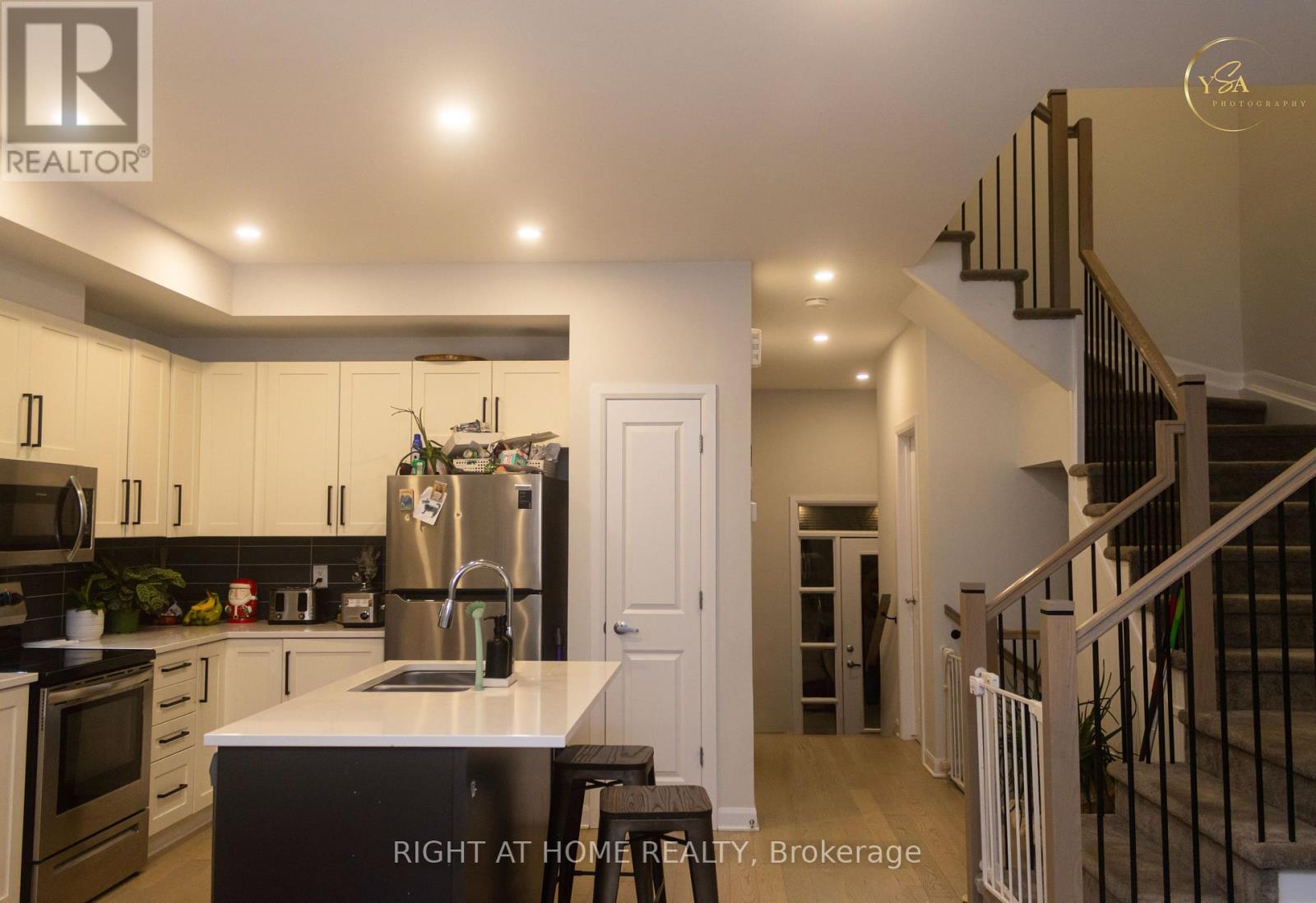 323 TOURING WAY, Ottawa, Ontario, K2J6P1 — Photo 10