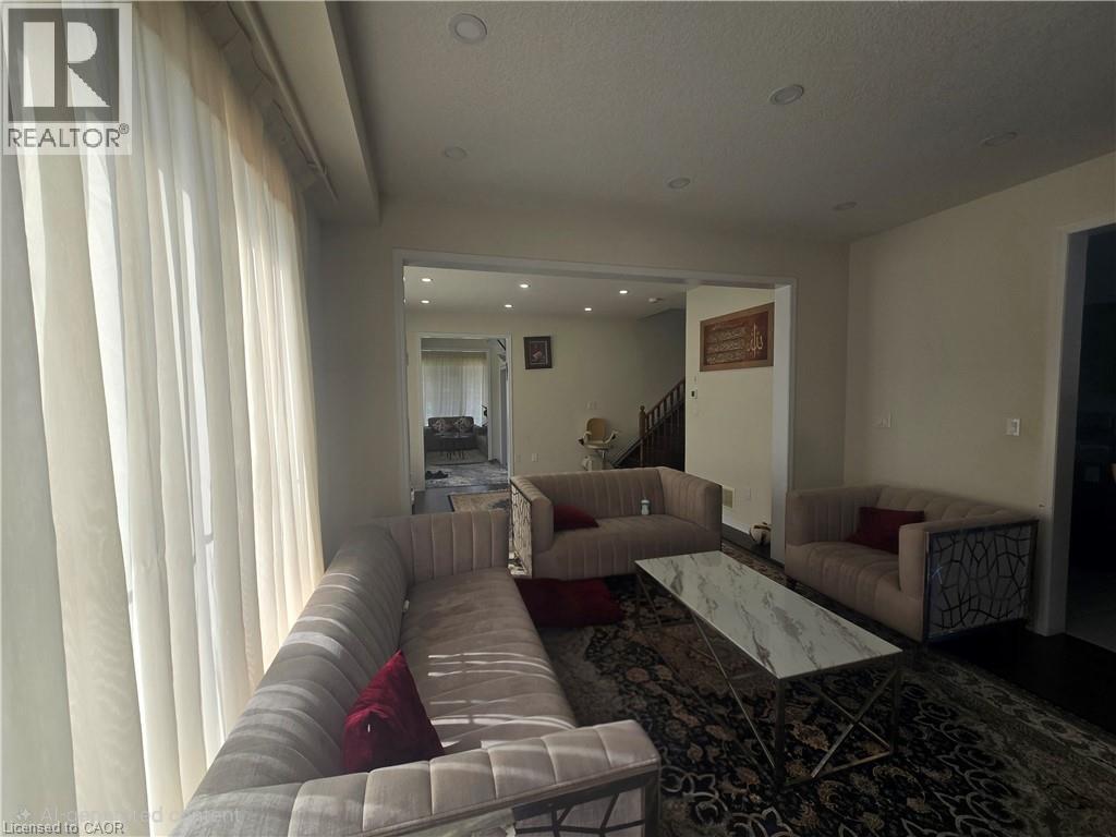 200 BEDROCK Drive, Stoney Creek, Ontario, L8J0M2 — Photo 14
