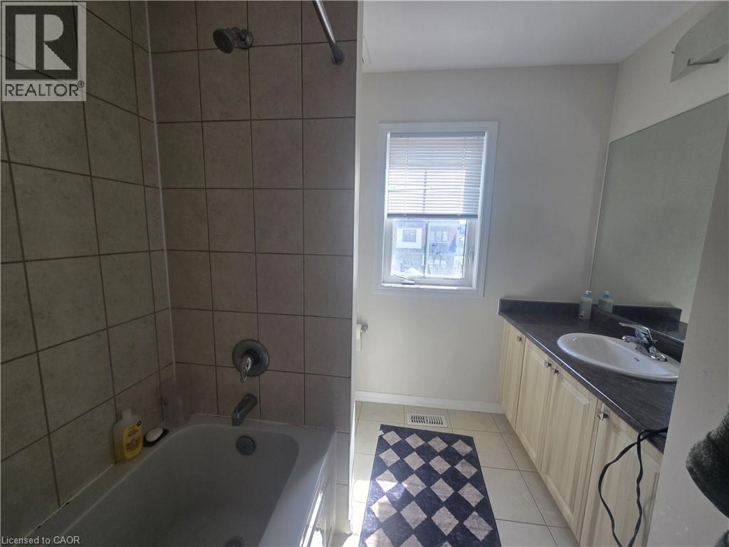 200 BEDROCK Drive, Stoney Creek, Ontario, L8J0M2 — Photo 30