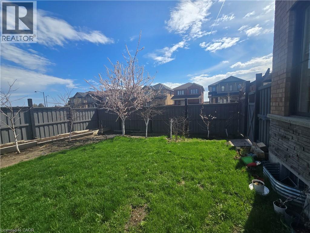 200 BEDROCK Drive, Stoney Creek, Ontario, L8J0M2 — Photo 36