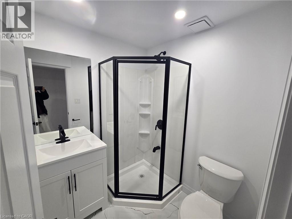 200 BEDROCK Drive, Stoney Creek, Ontario, L8J0M2 — Photo 43