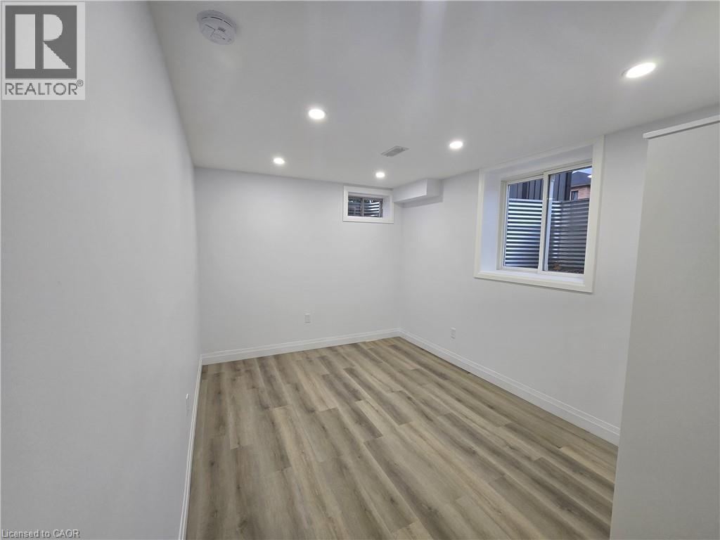 200 BEDROCK Drive, Stoney Creek, Ontario, L8J0M2 — Photo 46