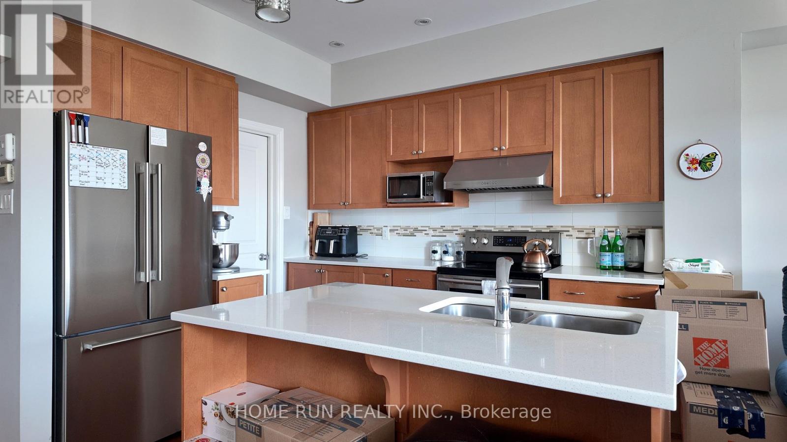 944 FLETCHER CIRCLE, Ottawa, Ontario, K2T0B7 — Photo 3