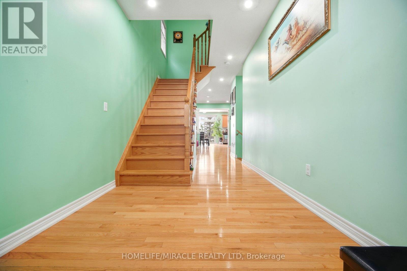 26 GOLDSBORO ROAD, Brampton (Bram East), Ontario, L6P3P1 — Photo 3