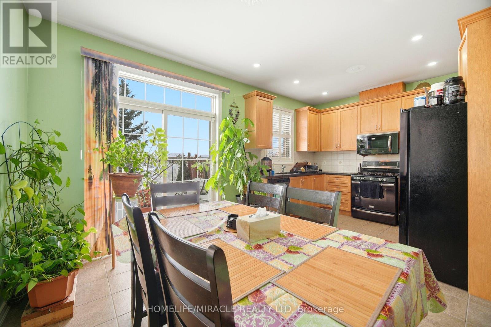 26 GOLDSBORO ROAD, Brampton (Bram East), Ontario, L6P3P1 — Photo 7