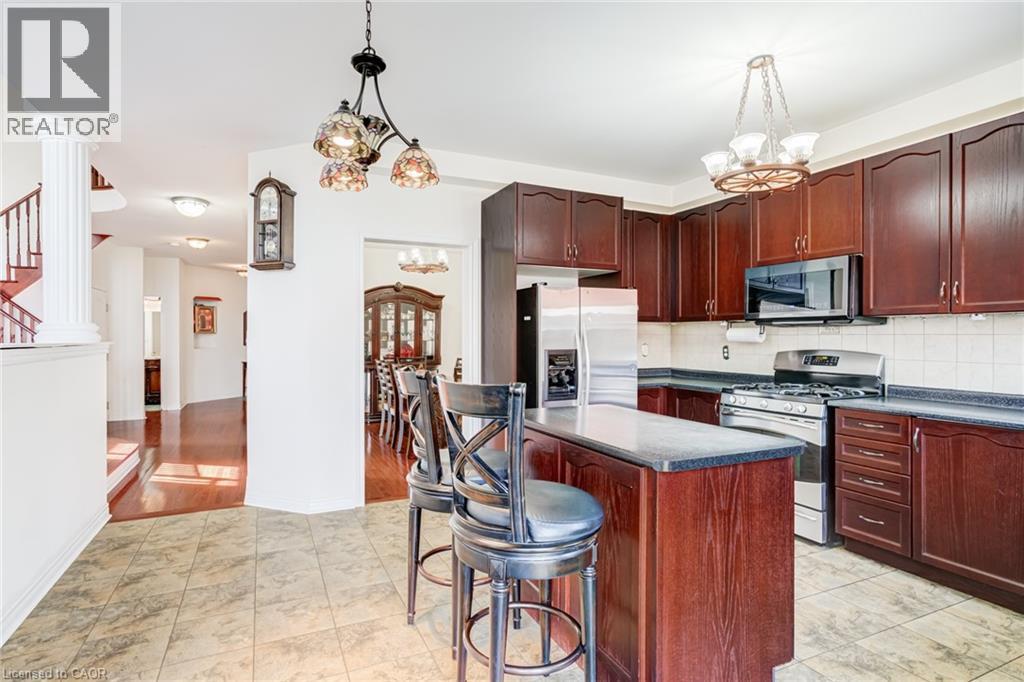 37 DENIM Drive, Brampton, Ontario, L6P2R3 — Photo 10