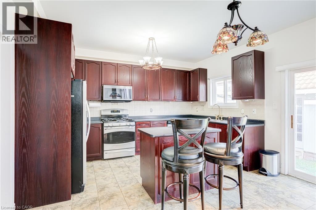 37 DENIM Drive, Brampton, Ontario, L6P2R3 — Photo 12