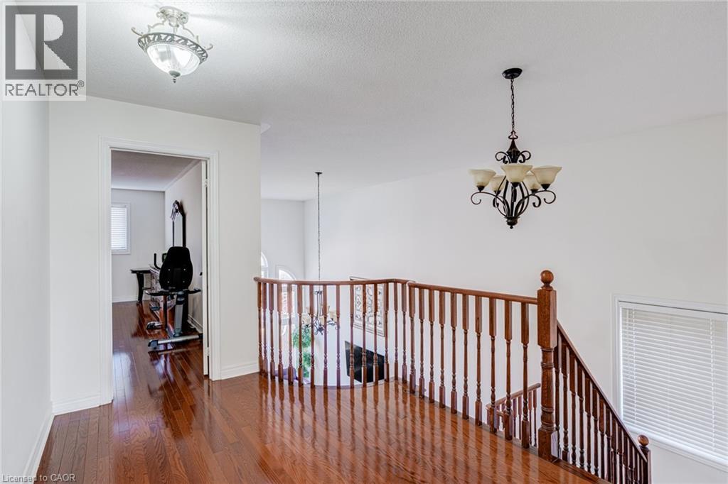 37 DENIM Drive, Brampton, Ontario, L6P2R3 — Photo 21