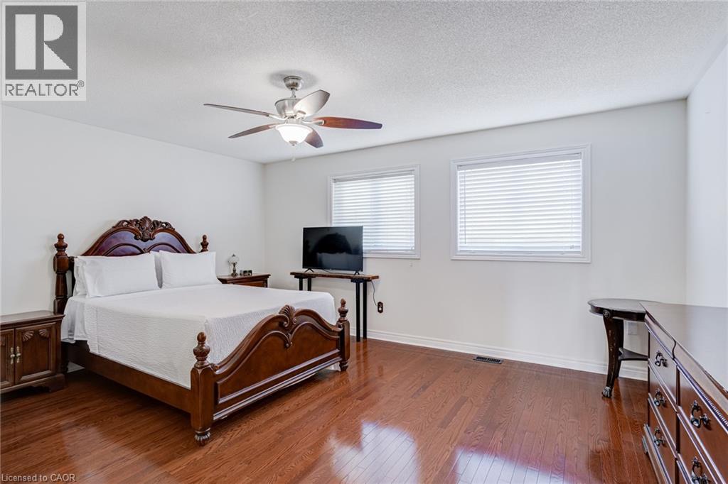 37 DENIM Drive, Brampton, Ontario, L6P2R3 — Photo 23