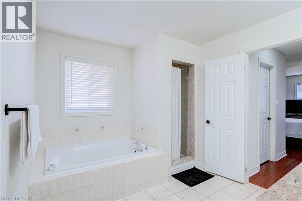 37 DENIM Drive, Brampton, Ontario, L6P2R3 — Photo 26