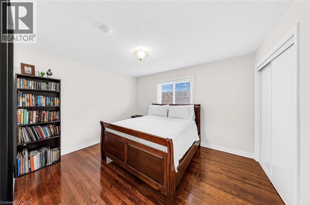 37 DENIM Drive, Brampton, Ontario, L6P2R3 — Photo 32