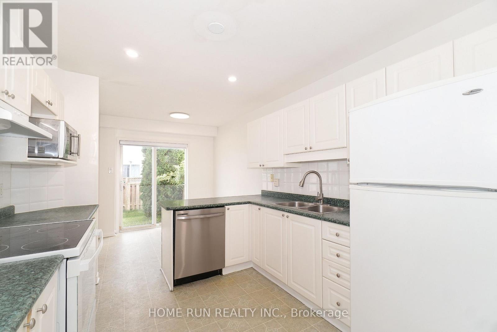 9 ANGUS DRIVE, Ottawa, Ontario, K2L4E6 — Photo 11