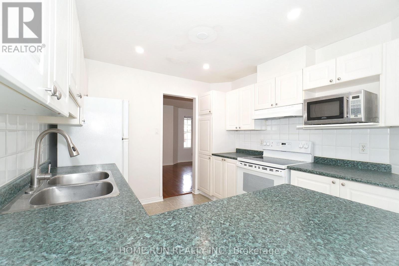 9 ANGUS DRIVE, Ottawa, Ontario, K2L4E6 — Photo 13