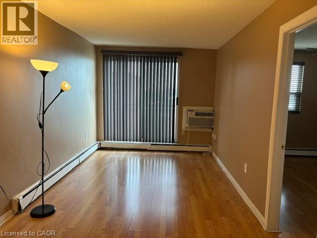 30 SUMMIT Avenue Unit# 604, Hamilton, Ontario, L8V2R8 — Photo 5
