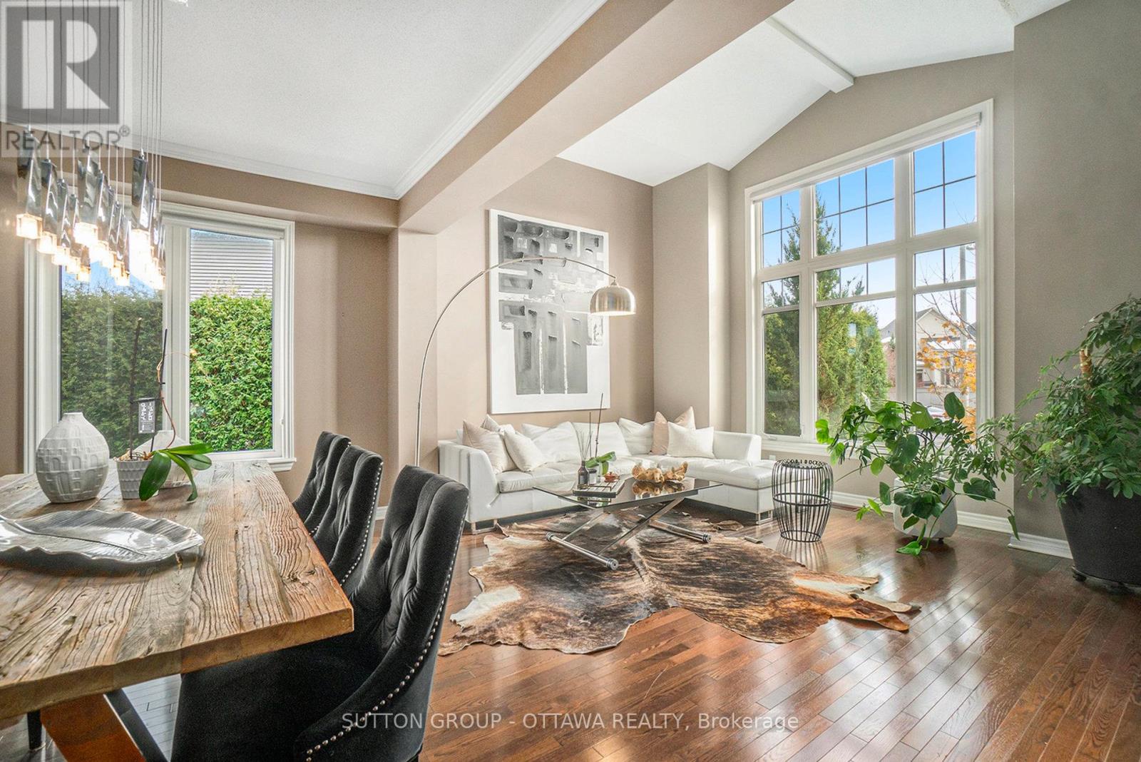 1969 PLAINHILL DRIVE, Ottawa, Ontario, K4A0G1 — Photo 2