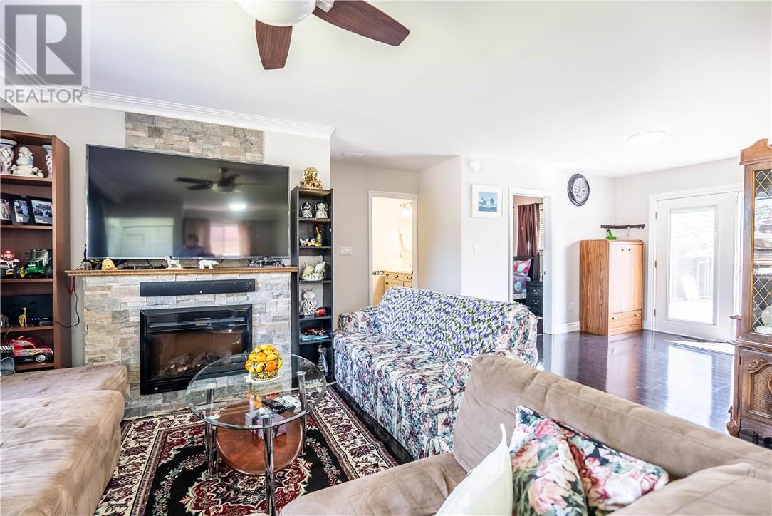 952 Lynwood Drive, Sudbury, Ontario, P3A3N4 — Photo 40
