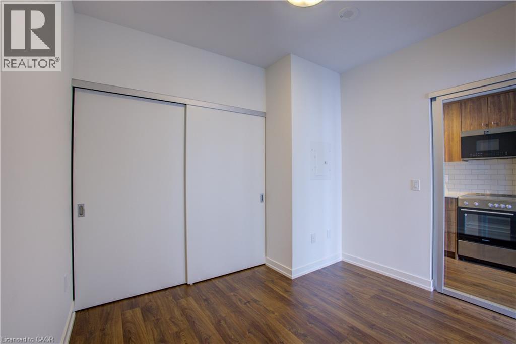 15 WELLINGTON Street NW Unit# 2705, Kitchener, Ontario, N3G0E4 — Photo 14