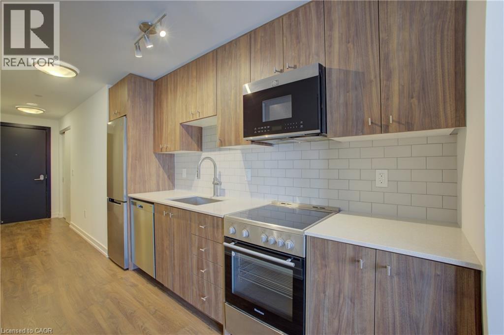 15 WELLINGTON Street NW Unit# 2705, Kitchener, Ontario, N3G0E4 — Photo 6