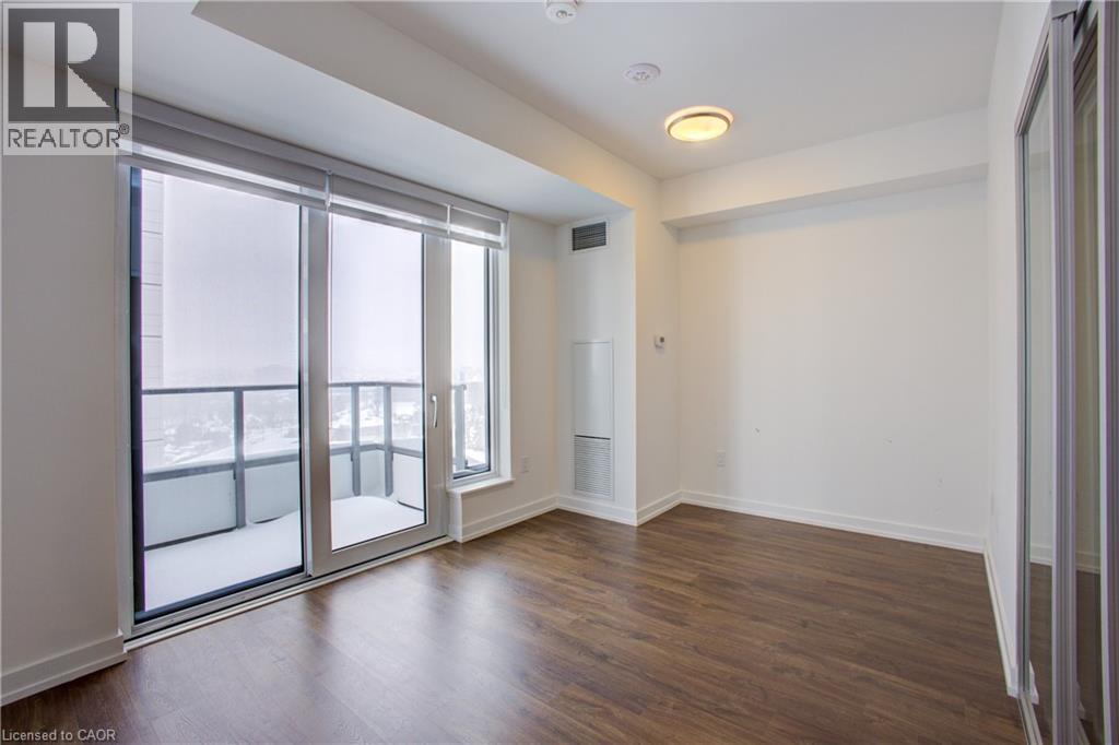 15 WELLINGTON Street NW Unit# 2705, Kitchener, Ontario, N3G0E4 — Photo 9