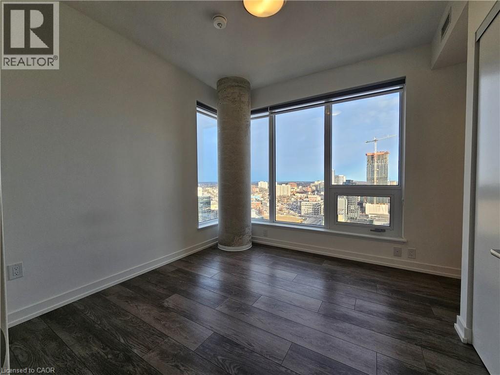 15 WELLINGTON Street Unit# 2002, Kitchener, Ontario, N2G2E6 — Photo 11