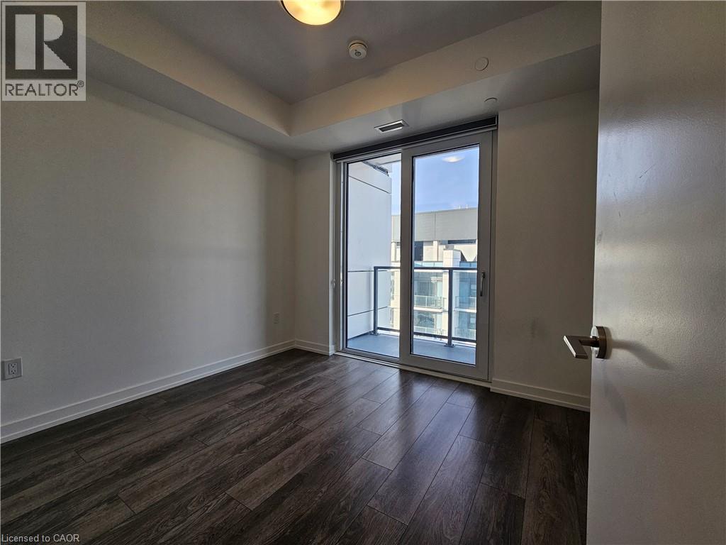 15 WELLINGTON Street Unit# 2002, Kitchener, Ontario, N2G2E6 — Photo 13