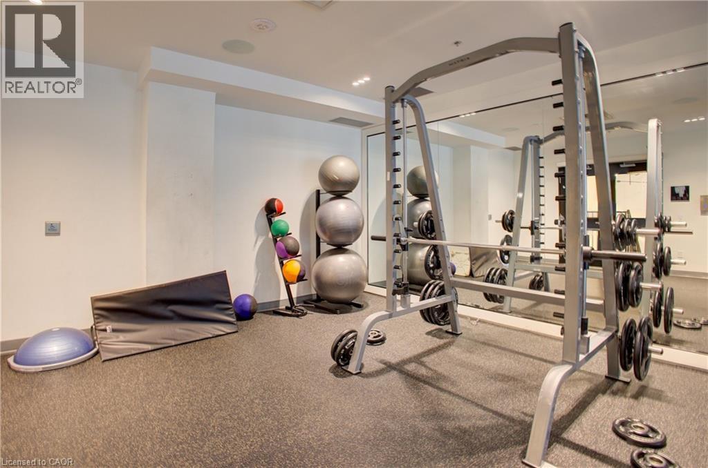 15 WELLINGTON Street Unit# 2002, Kitchener, Ontario, N2G2E6 — Photo 24