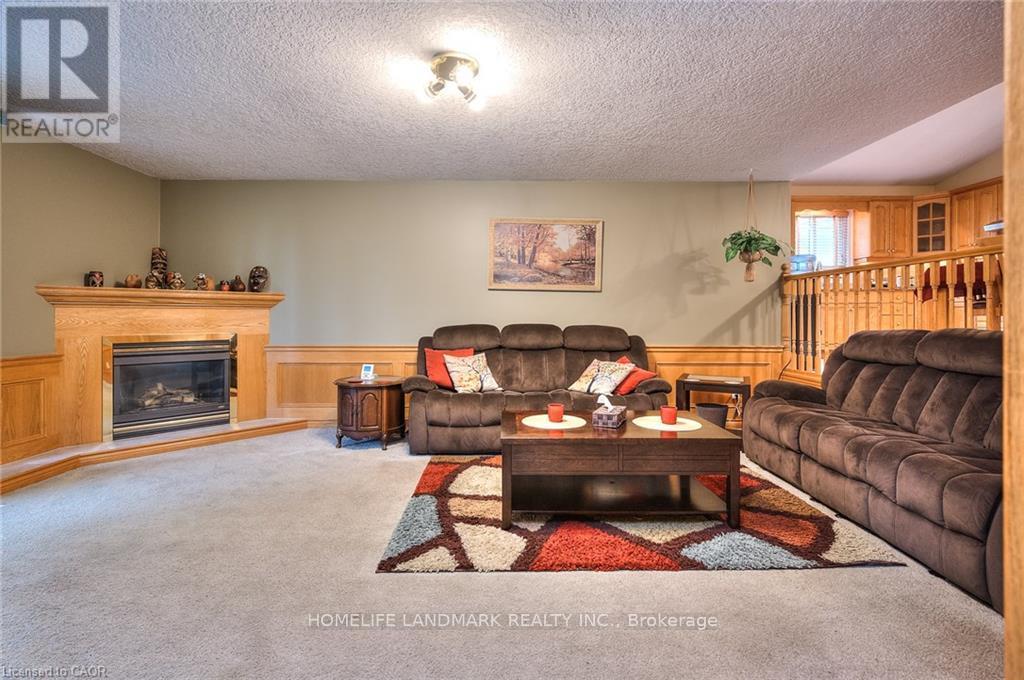 571 BRIGANTINE DRIVE, Waterloo, Ontario, N2K4A7 — Photo 11