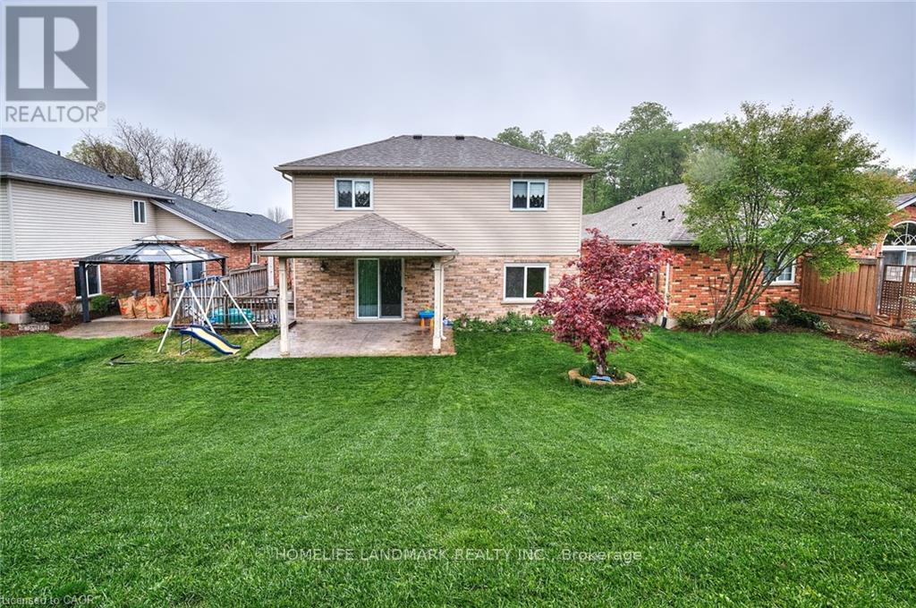 571 BRIGANTINE DRIVE, Waterloo, Ontario, N2K4A7 — Photo 13