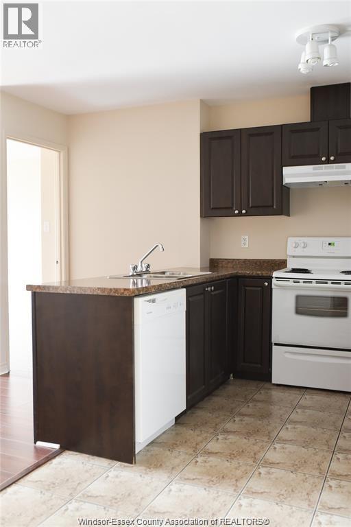 2650 SANDWICH WEST PARKWAY Unit# 107, LaSalle, Ontario, N9H0A7 — Photo 7