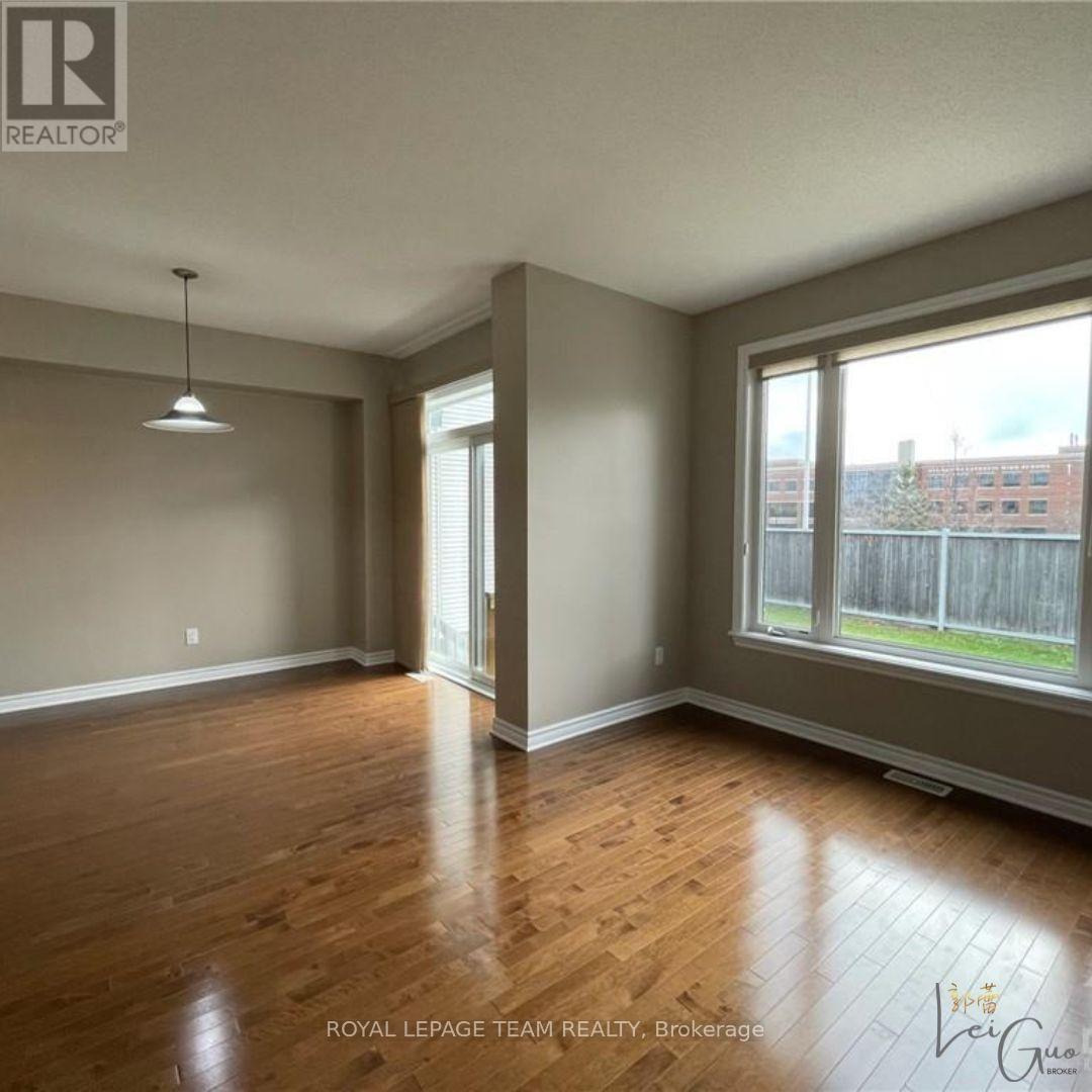 541 REMNOR AVENUE, Ottawa, Ontario, K2T0A5 — Photo 4