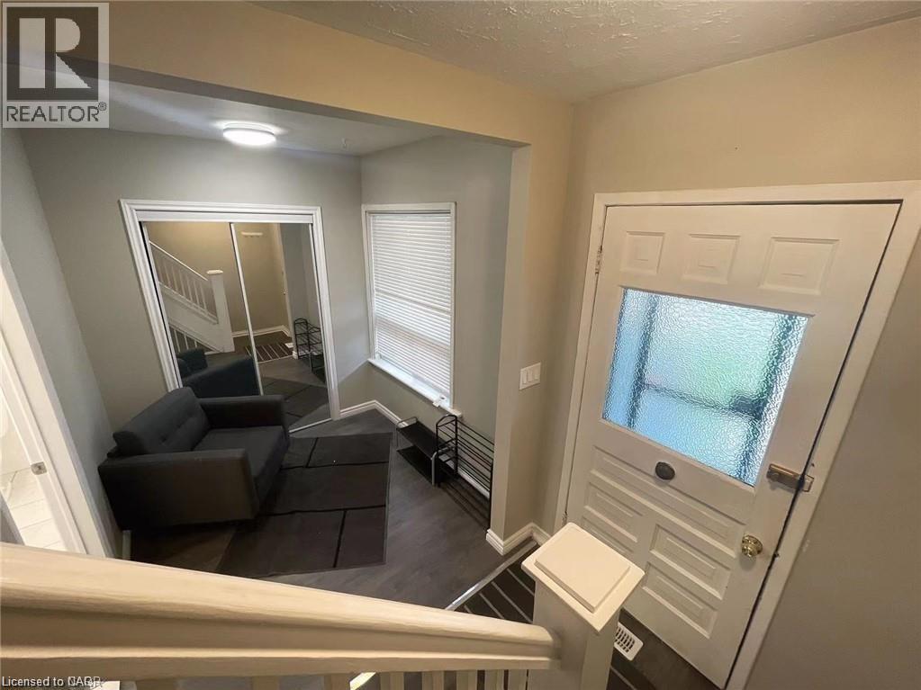 12 CARLETON Street N, Thorold, Ontario, L2V2A3 — Photo 11