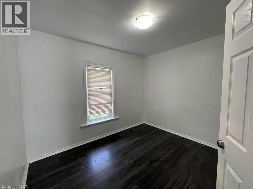12 CARLETON Street N, Thorold, Ontario, L2V2A3 — Photo 19
