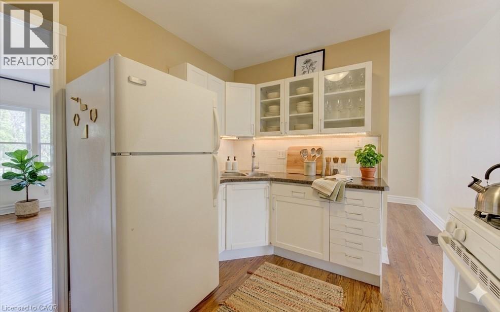 163 BINSCARTH Road, Kitchener, Ontario, N2M3E4 — Photo 17