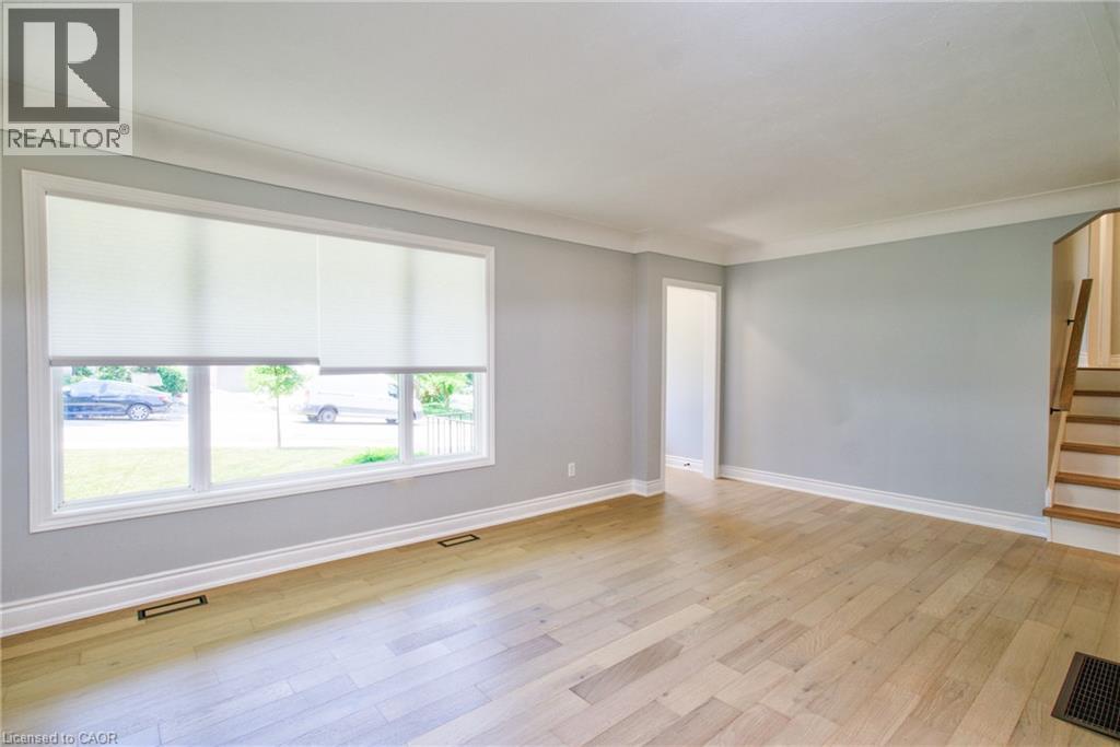 31 BRODICK Street, Hamilton, Ontario, L8S3E3 — Photo 8