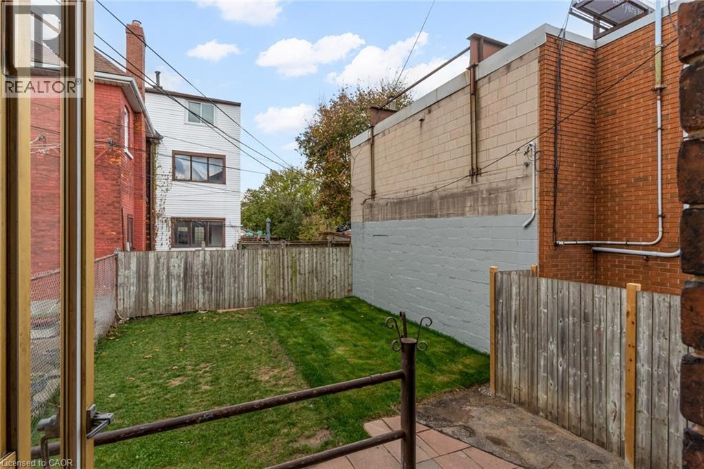 53 SHERMAN Avenue N, Hamilton, Ontario, L8L6M1 — Photo 32