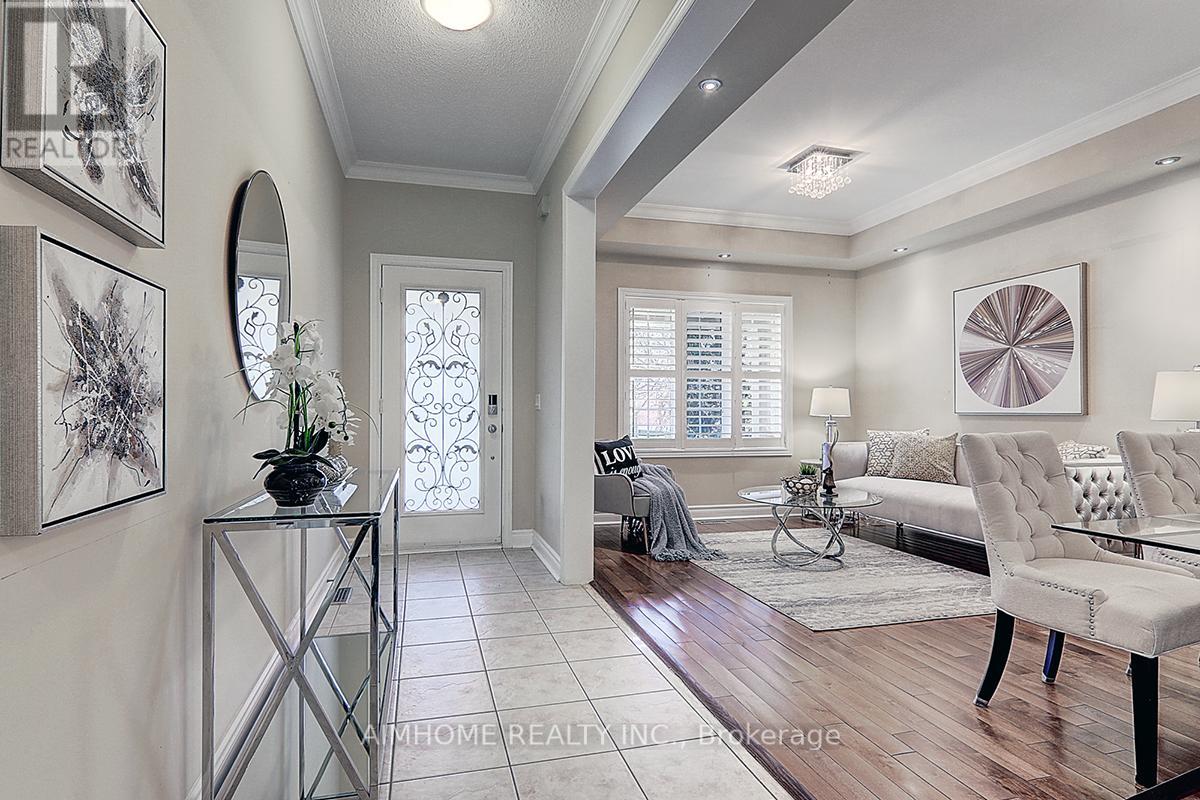 38 RONDEEN ROAD, Vaughan (Patterson), Ontario, L4K5S1 — Photo 5
