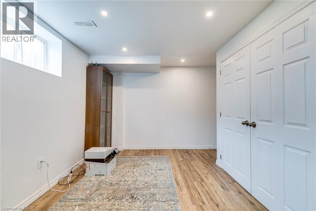 16 DAYMAN Drive, Ancaster, Ontario, L9K0J9 — Photo 19