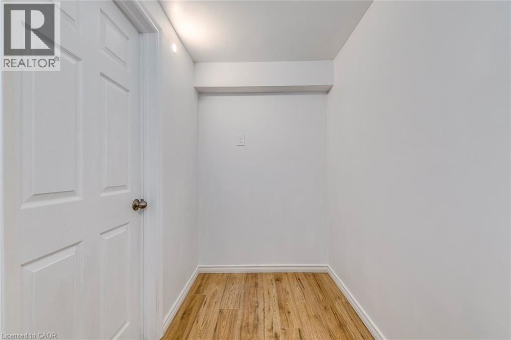 16 DAYMAN Drive, Ancaster, Ontario, L9K0J9 — Photo 21