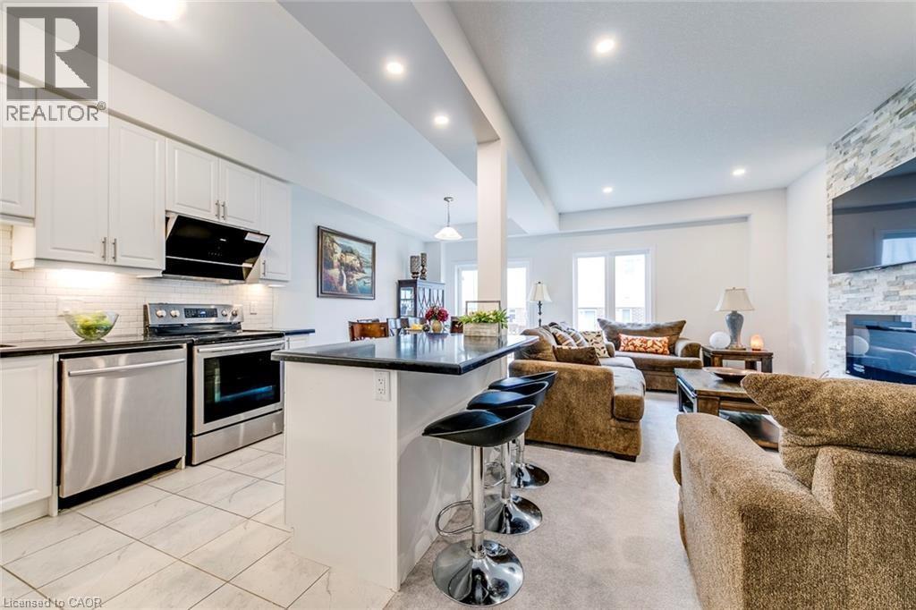 16 DAYMAN Drive, Ancaster, Ontario, L9K0J9 — Photo 3