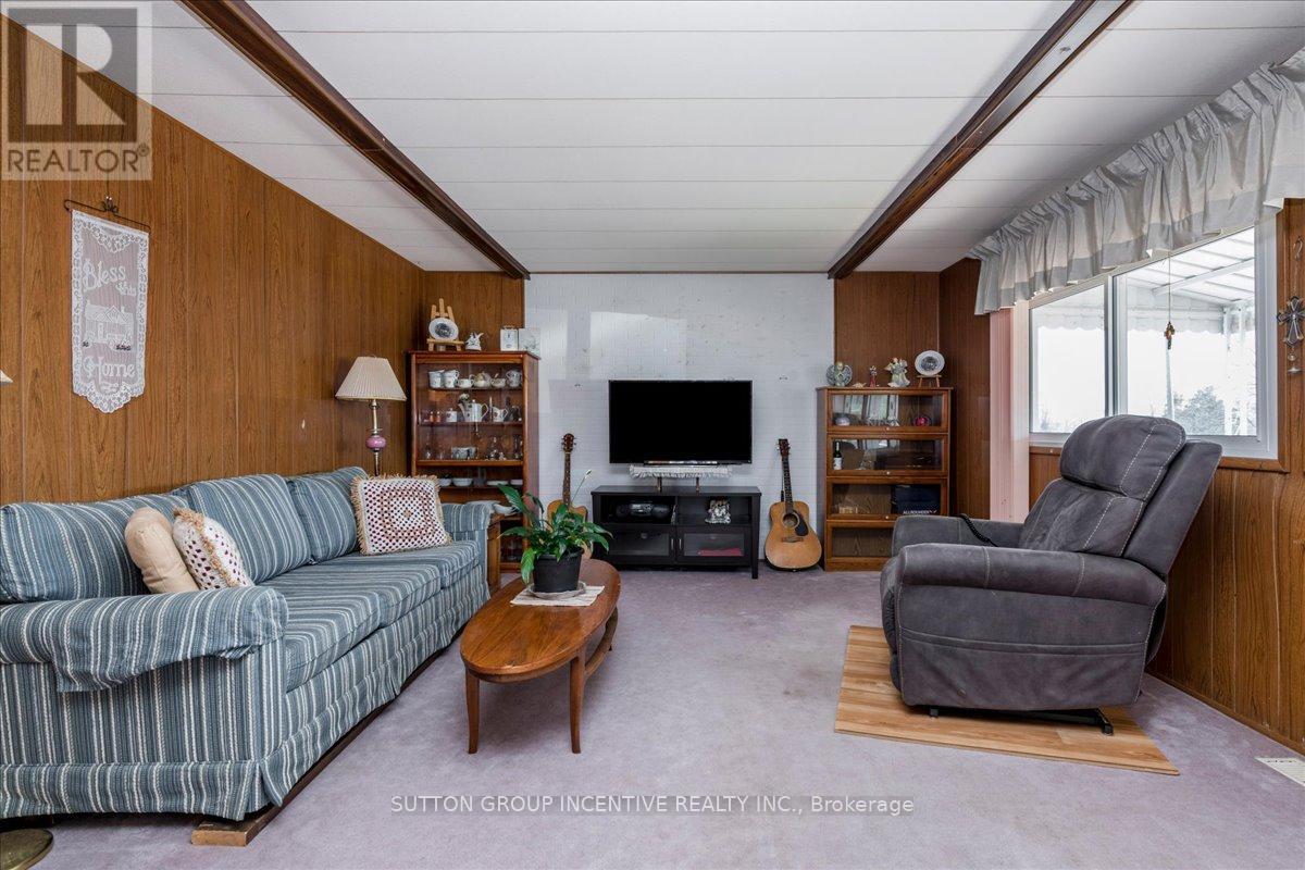 2 MIMOSA CRESCENT, Innisfil, Ontario, L9S1P7 — Photo 5