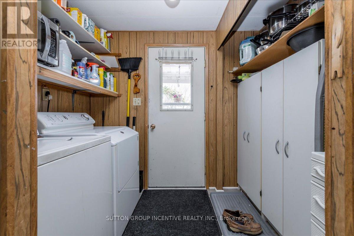 2 MIMOSA CRESCENT, Innisfil, Ontario, L9S1P7 — Photo 8