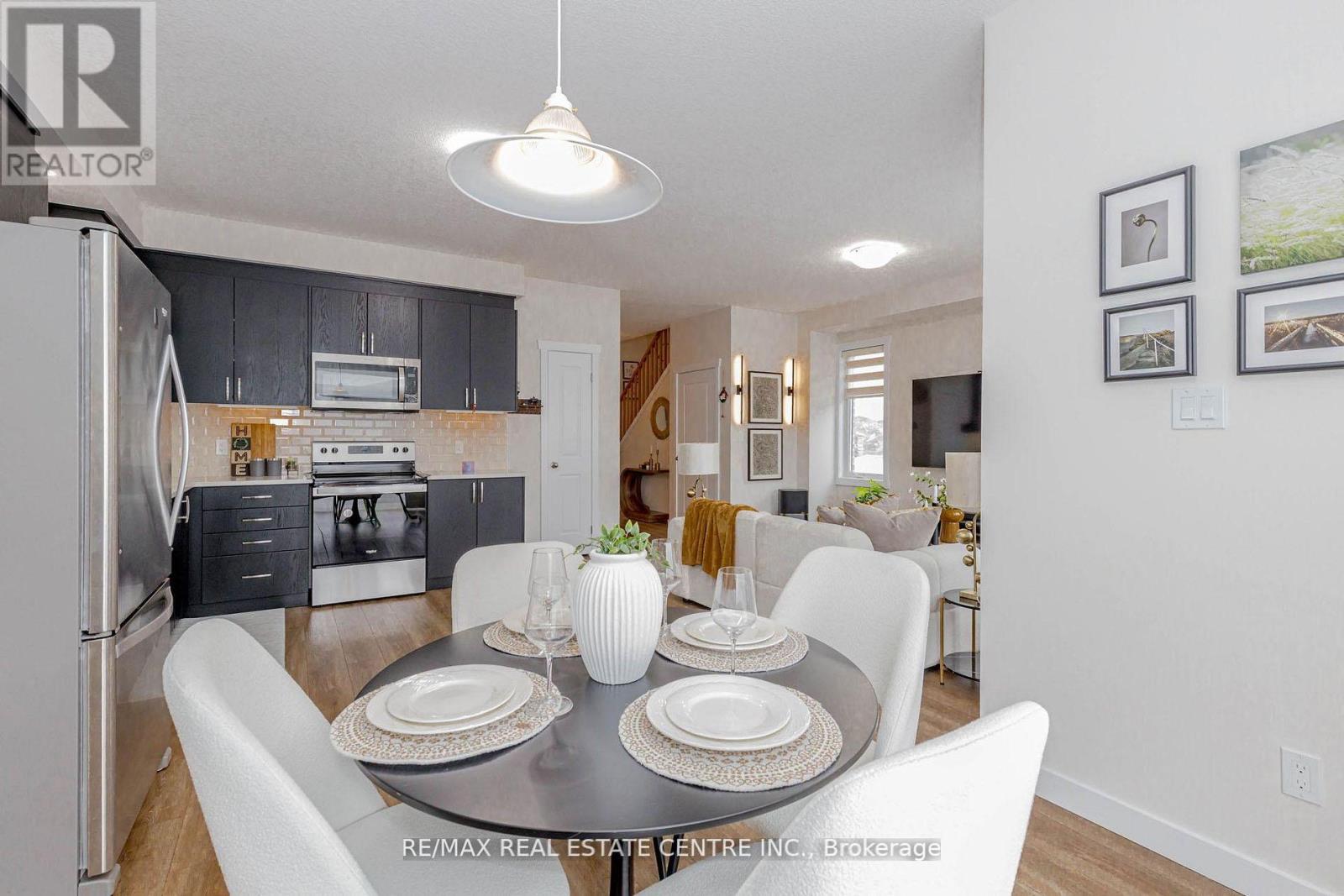 8 MOON CRESCENT, Cambridge, Ontario, N1S0C4 — Photo 24