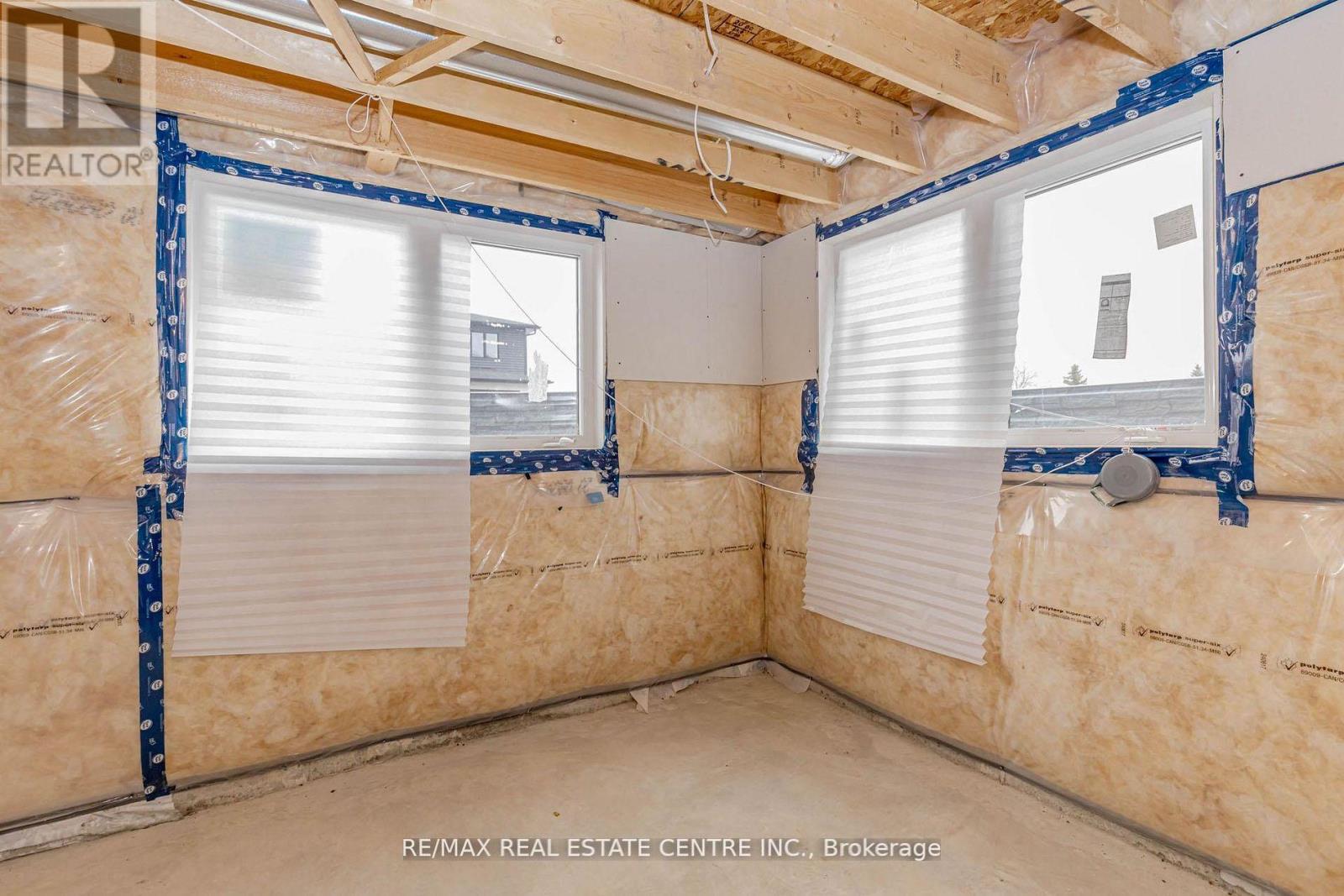 8 MOON CRESCENT, Cambridge, Ontario, N1S0C4 — Photo 34