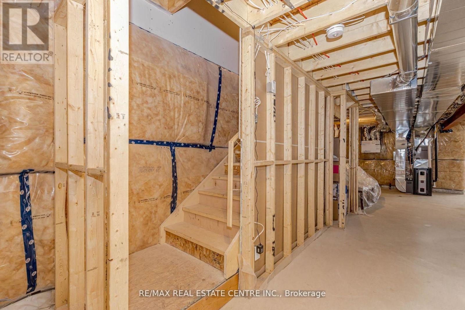 8 MOON CRESCENT, Cambridge, Ontario, N1S0C4 — Photo 36