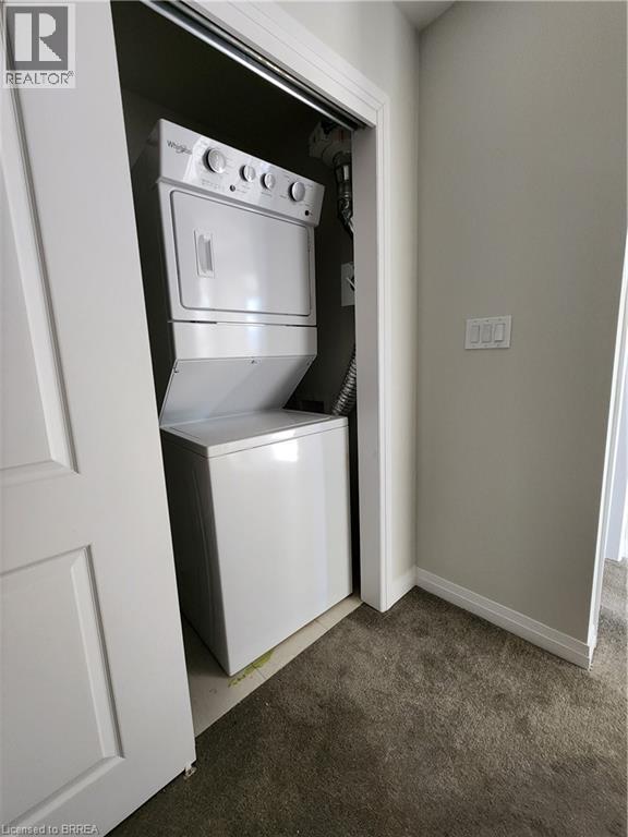 118 SEABROOK Drive, Kitchener, Ontario, N2R1Y1 — Photo 5