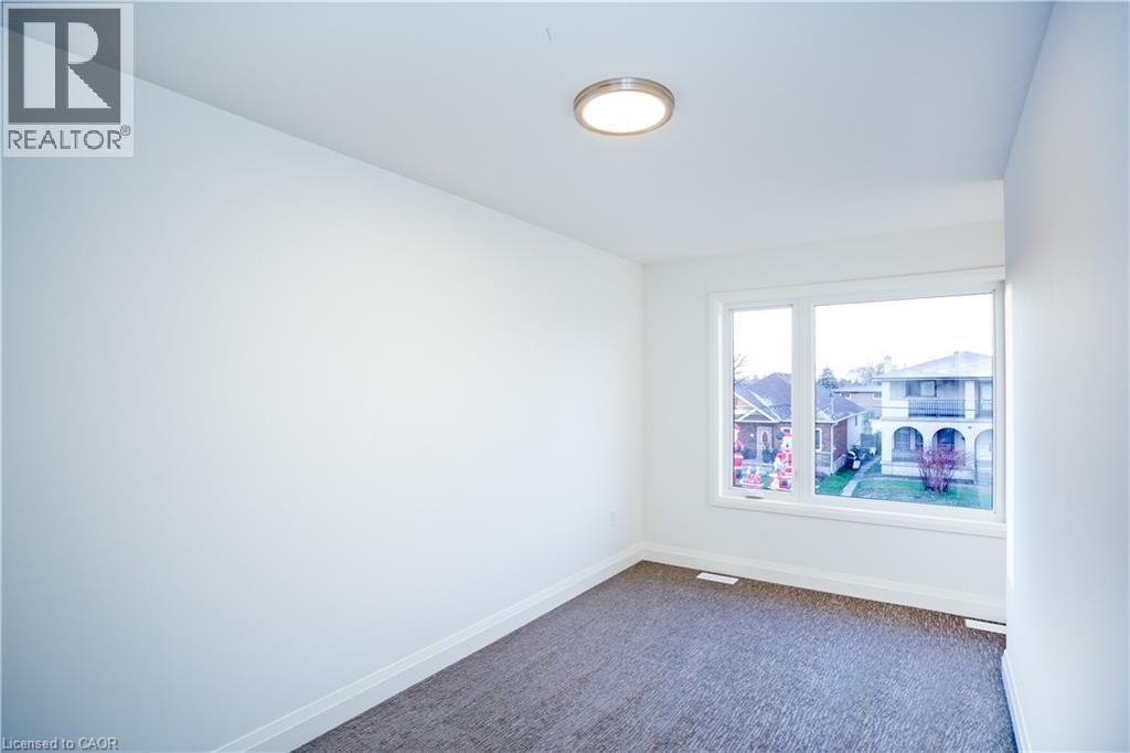 31 DANA Drive, Hamilton, Ontario, L9A3H7 — Photo 23